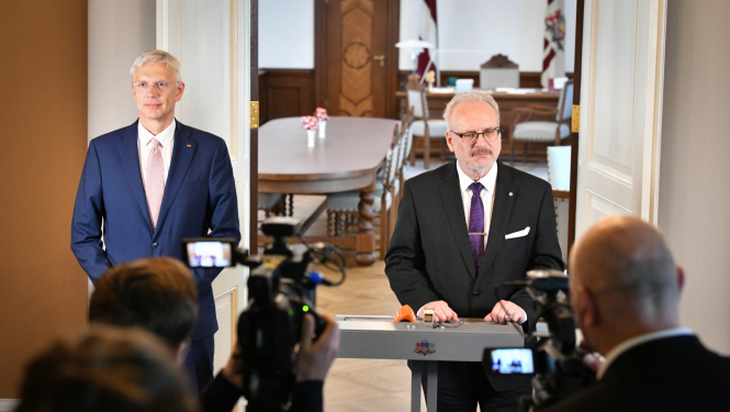 Krišjānis Kariņš un Egils Levits sniedz paziņojumus medijiem