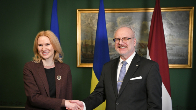 21.02.2023. Valsts prezidents Egils Levits tiekas ar Ukrainas parlamenta vicespīkeri Olenu Kondratjuku (Olena Kondratiuk). Foto autors: Ilmārs Znotiņš, Valsts prezidenta kanceleja.