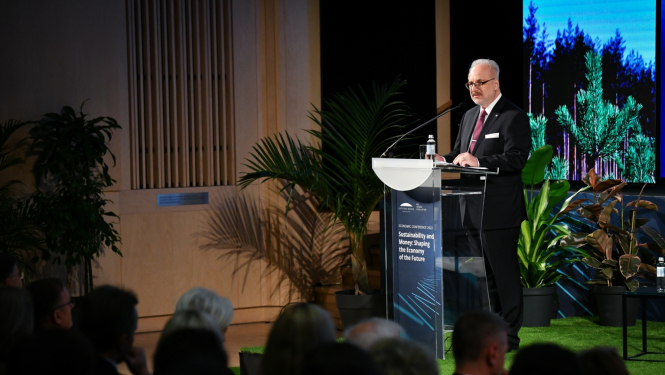 03.11.2022. Valsts prezidents Egils Levits atklāj Latvijas Bankas tautsaimniecības konferenci “Ilgtspēja un nauda: veidojot nākotnes ekonomiku”