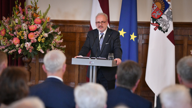 27.06.2023. Valsts prezidents Egils Levits tiekas ar sabiedrības pārstāvjiem prezidentūras noslēguma sarunā “Ar skatu nākotnē!”