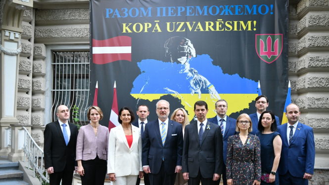 Valsts prezidents Egils Levits piedalās Ukrainas Neatkarības dienas pasākumā Ukrainas vēstniecībā Latvijā  2022. 24. augustā