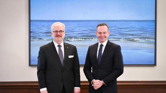 15.02.2023. Valsts prezidents Egils Levits Rīgas pilī tiekas ar Vācijas digitālās infrastruktūras un transporta ministru Dr. Folkeru Visingu (Dr. Volker Wissing)