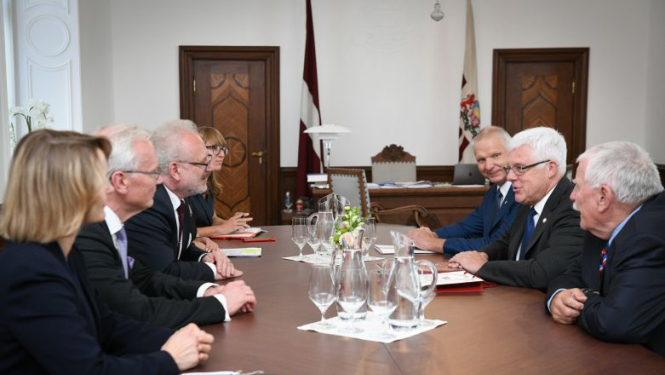 Valsts prezidents ar Latvijas Olimpisko komiteju pārrunā sporta aktualitātes Latvijā