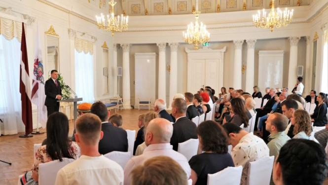 Valsts prezidents Raimonds Vējonis Rīgas pilī sveic projekta “Mēs esam Latvija” dalībniekus