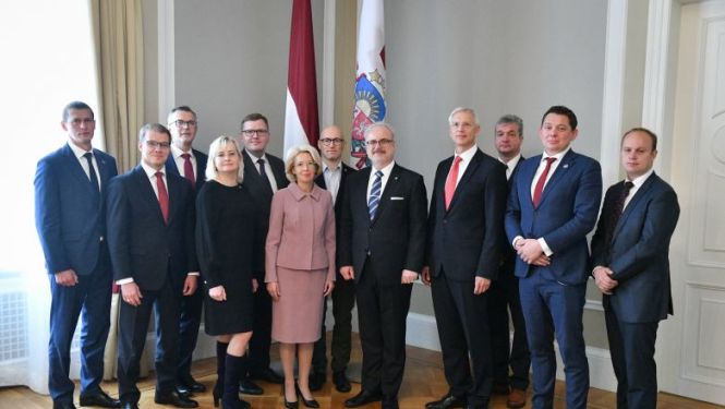 Valsts prezidents: ir panākta vienošanās par partiju finansēšanas kārtību un atbildīgu finanšu izlietojumu