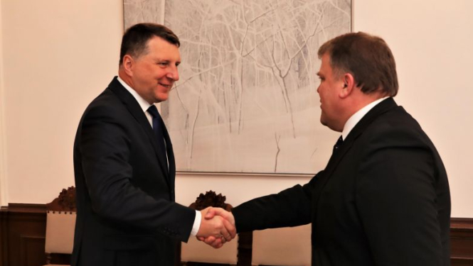 Valsts prezidents: būtiski, lai valsts un pašvaldību līmenī Latvijas attīstībai izšķiroši jautājumi tiktu risināti valstiski