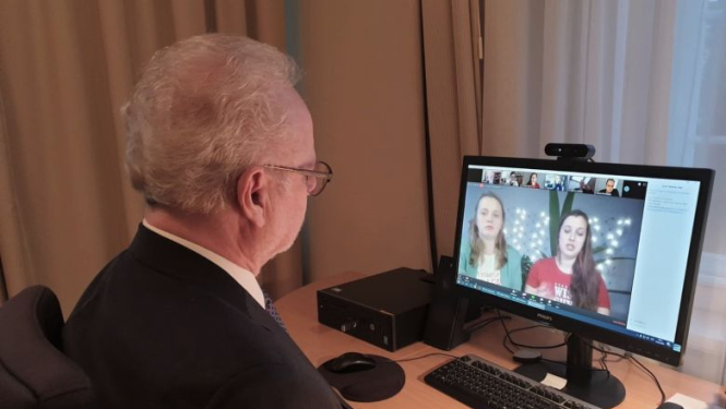 Valsts prezidents: globālu problēmu risināšanā fiziskas robežas nav šķērslis