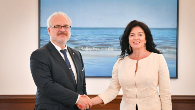 Valsts prezidents sarunā ar labklājības ministri atbalsta solidaritātes principa ievērošanu nodokļu politikā