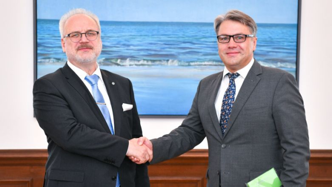 Valsts prezidenta sarunā ar Tiesībsargu aktualizēts sociālā taisnīguma princips