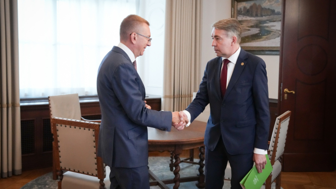 05.09.2024. Valsts prezidenta Edgara Rinkēviča tikšanās ar labklājības ministru Uldi Auguli