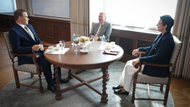 16.09.2024. Valsts prezidenta Edgara Rinkēviča tikšanās ar Saeimas frakcijas “Nacionālā apvienība “Visu Latvijai!”– “Tēvzemei un Brīvībai/LNNK”” priekšsēdētāju Raivi Dzintaru read less