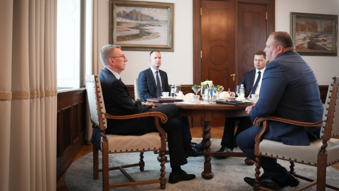 30.07.2024. Valsts prezidenta Edgara Rinkēviča tikšanās ar iekšlietu ministru Rihardu Kozlovski