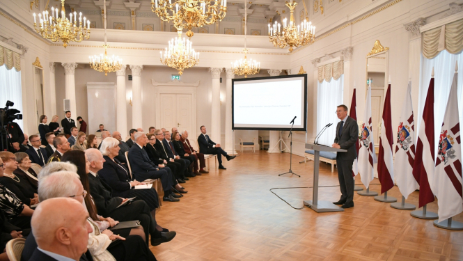 08.10.2023. Valsts prezidenta Edgara Rinkēviča uzruna  Latvijas Tautas frontes 35. gadadienas svinīgajā pasākumā  “No Atmodas līdz Atmodai. Latvijas Tautas frontei 35”