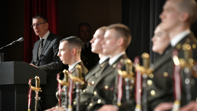 15.02.2024. Valsts prezidenta Edgara Rinkēviča dalība Latvijas Nacionālās aizsardzības akadēmijas profesionālās bakalaura studiju programmas “Sauszemes spēku militārā vadība” kadetu izlaidumā