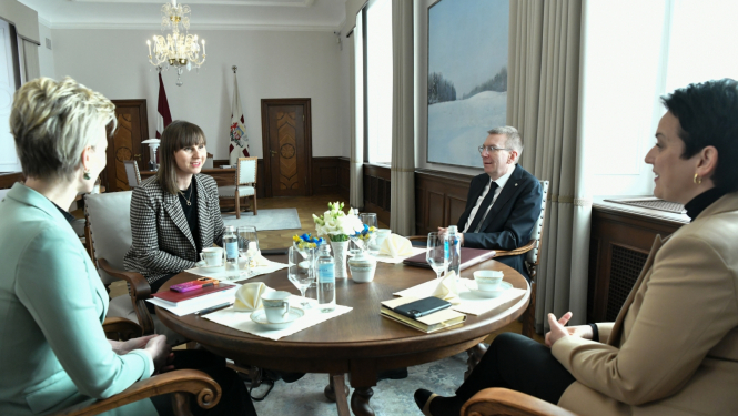 Valsts prezidenta Edgara Rinkēviča tikšanās ar Saeimas Cilvēktiesību un sabiedrisko lietu komisijas vadītāju Leilu Rasimu