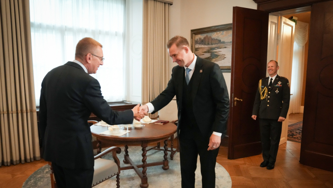 13.09.2024. Valsts prezidenta Edgara Rinkēviča tikšanās ar Saeimas frakcijas “Zaļo un Zemnieku savienība” priekšsēdētāju Hariju Rokpelni