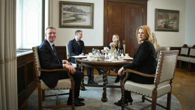 17.04.2024. Valsts prezidenta Edgara Rinkēviča tikšanās ar Ministru prezidenti Eviku Siliņu
