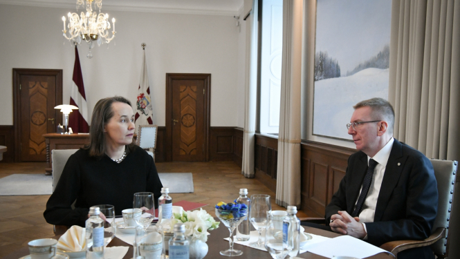 19.03.2024. Valsts prezidenta Edgara Rinkēviča tikšanās ar Sabiedrisko elektronisko plašsaziņas līdzekļu padomes locekli Sanitu Upleju-Jegermani