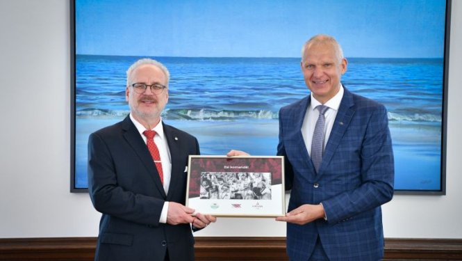 Valsts prezidents ar Žoržu Tikmeru pārrunā LOK darbības stratēģiju