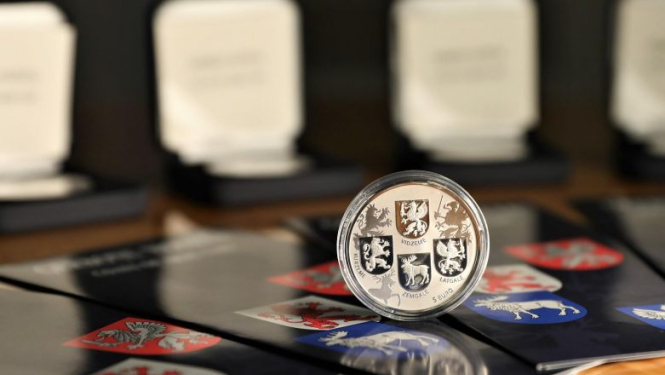 Valsts prezidents piedalās Latvijas simtgades jubilejai veltītās “Ģerboņu monēta” atklāšanā