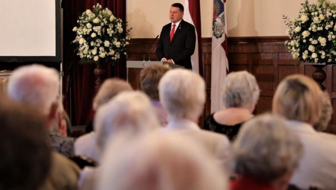 Valsts prezidenta Raimonda Vējoņa uzruna “Sibīrijas bērni” rīkotajā konferencē “1941. gada 14. jūnija piemiņai”