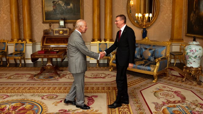 28.05.2024. Valsts prezidenta Edgara Rinkēviča tikšanās ar Viņa Majestāti Karali Čārlzu III Bekingemas pilī