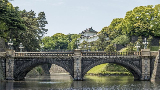 Valsts prezidents piedalīsies imperatora svinīgajā kronēšanas ceremonijā Japānā