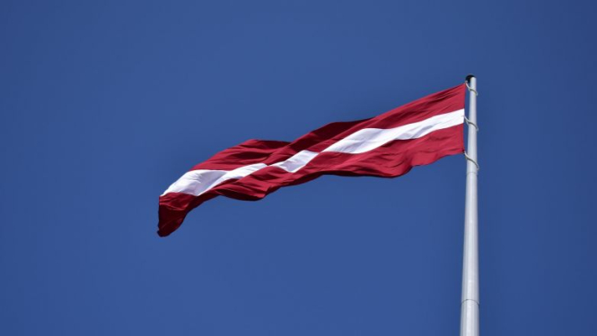 Rīgas pils Svētā Gara tornī notiks svinīgā Latvijas karoga maiņas ceremonija