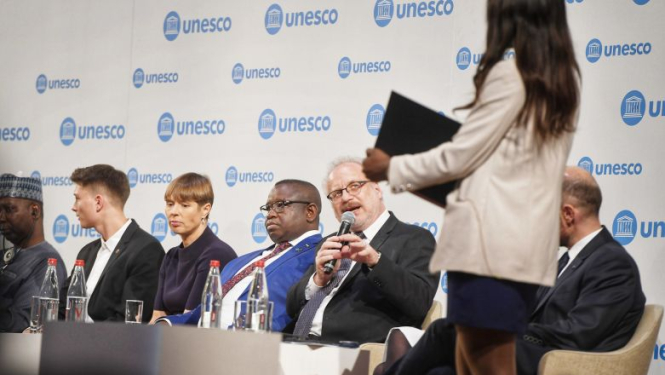 Valsts prezidents: tehnoloģiju lietojums mūsdienās pieprasa kritisku domāšanu