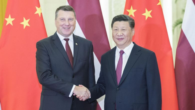 Valsts prezidents Raimonds Vējonis tiekas ar Ķīnas prezidentu Sji Dziņpiņu