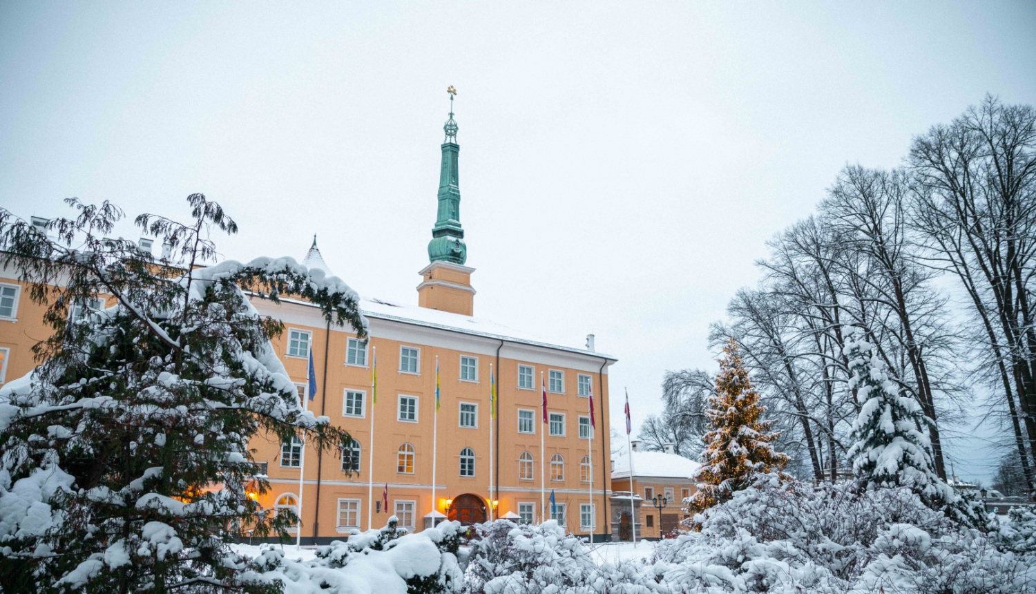ziemas skats uz Rīgas pili