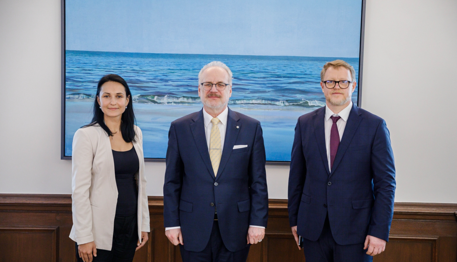 19.04.2023. No kreisās: RTU inovāciju prorektore Liene Briede, Valsts prezidents Egils Levits, RTU rektors Tālis Juhna.