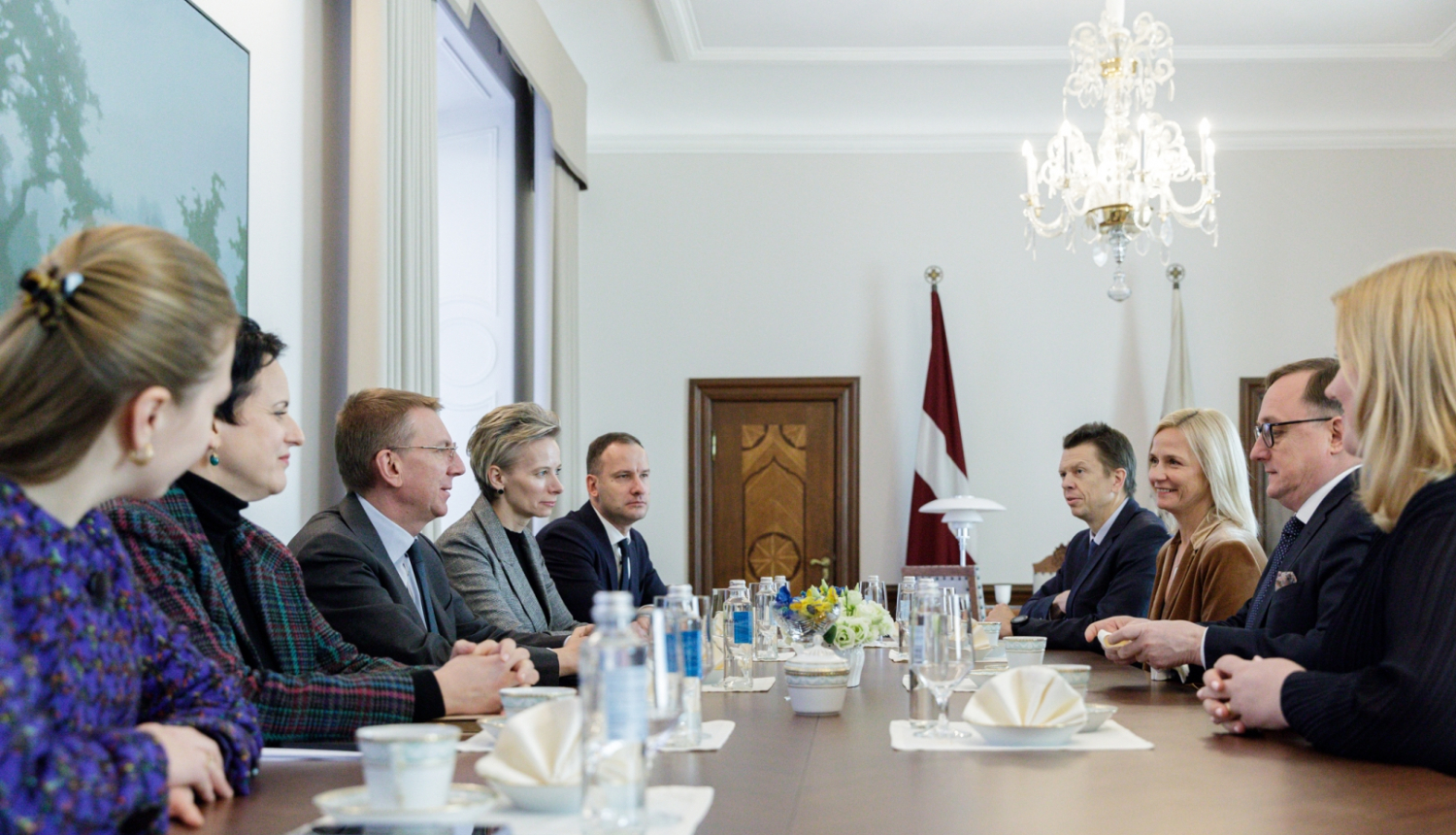 22.11.2023. Valsts prezidenta Edgara Rinkēviča tikšanās ar Latvijas Bankas prezidentu Mārtiņu Kazāku