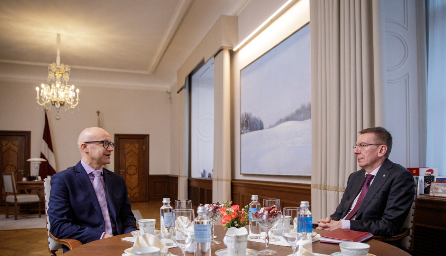 04.01.2023. Valsts prezidenta Edgara Rinkēviča tikšanās ar valsts kontrolieri Edgaru Korčaginu. Foto autors: Dāvis Doršs, Valsts prezidenta kanceleja.