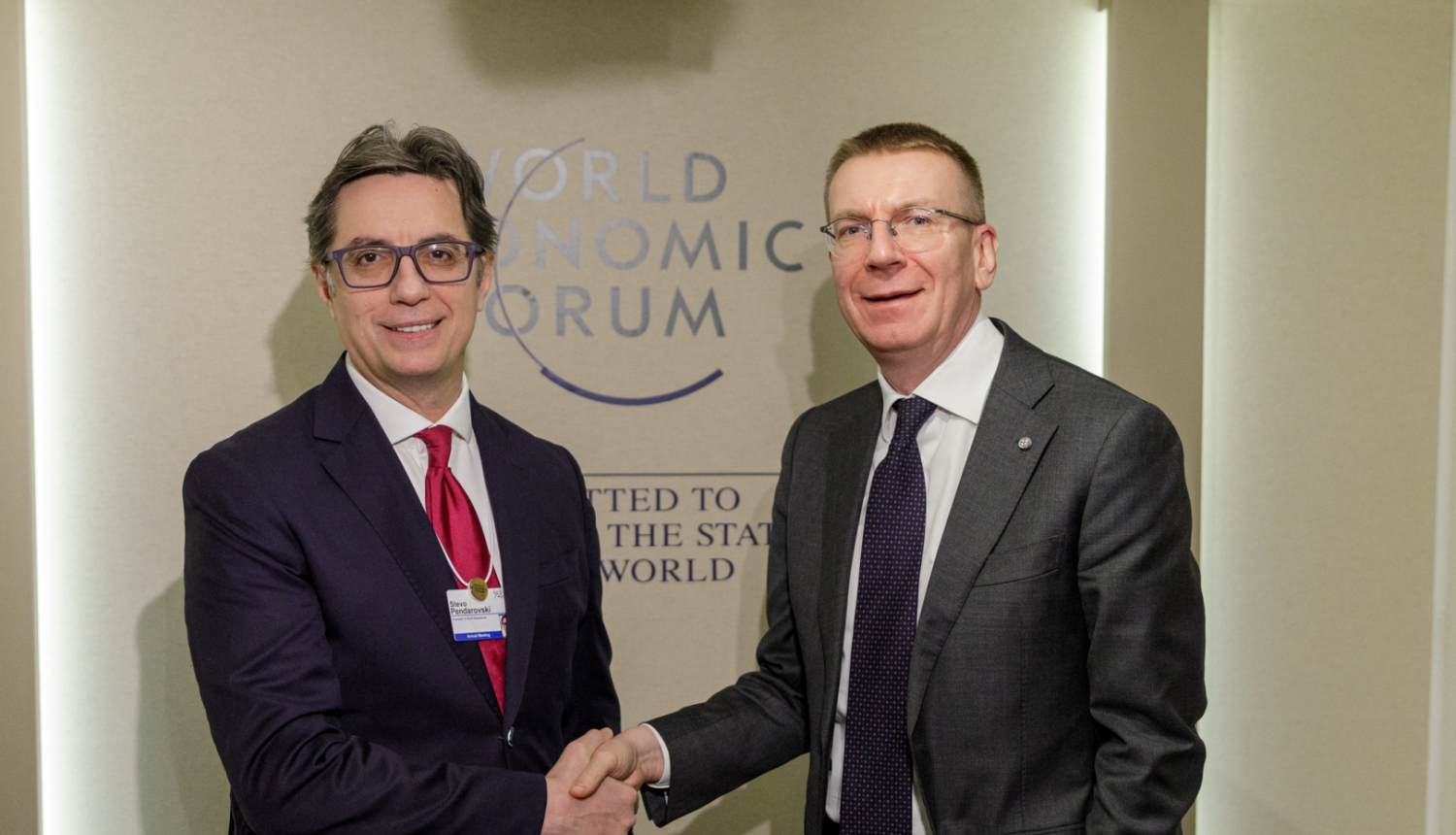 16.01.2024. Valsts prezidenta Edgara Rinkēviča tikšanās ar Ziemeļmaķedonojas prezidentu Stevo Pendarovski Pasaules ekonomikas forumā Davosā