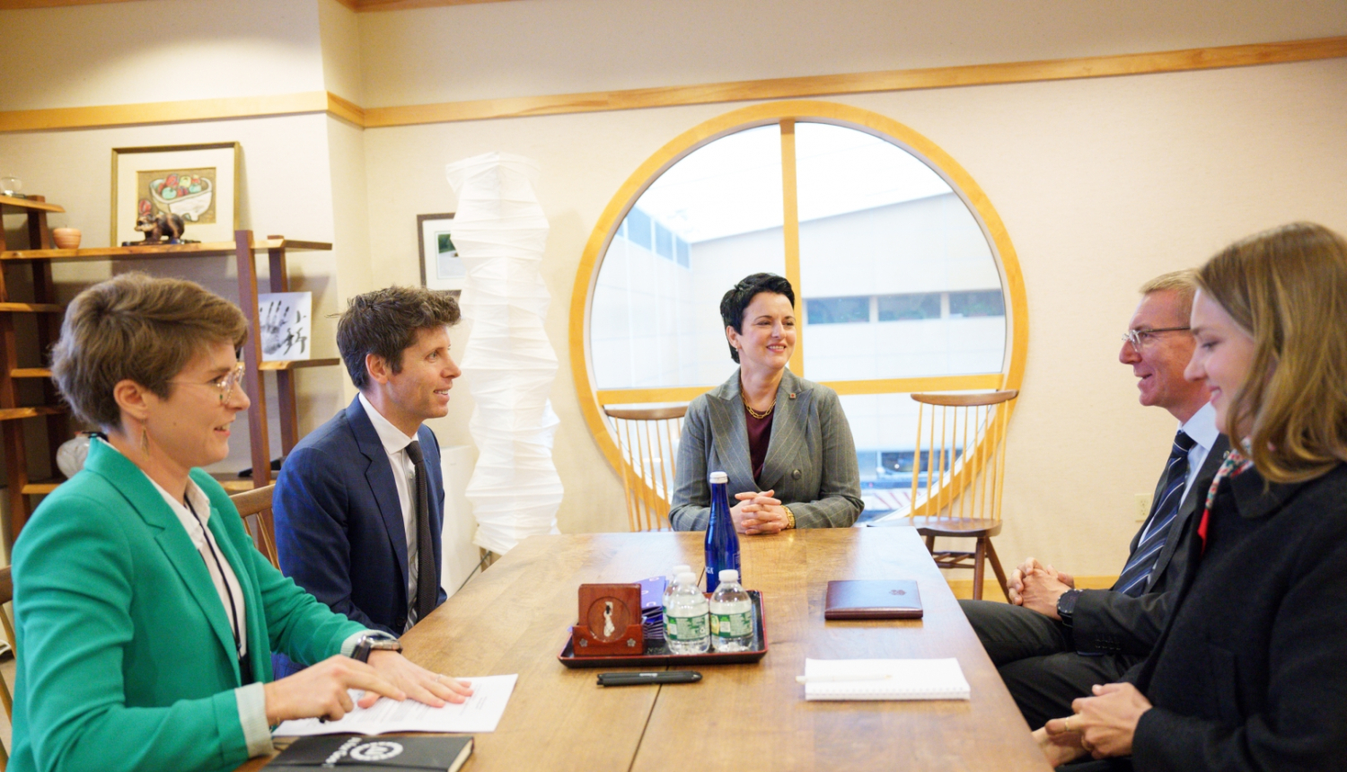 23.09.2024. Valsts prezidenta Edgara Rinkēviča tikšanās ar "OpenAI" vadītāju Semu Altmanu (Sam Altman)