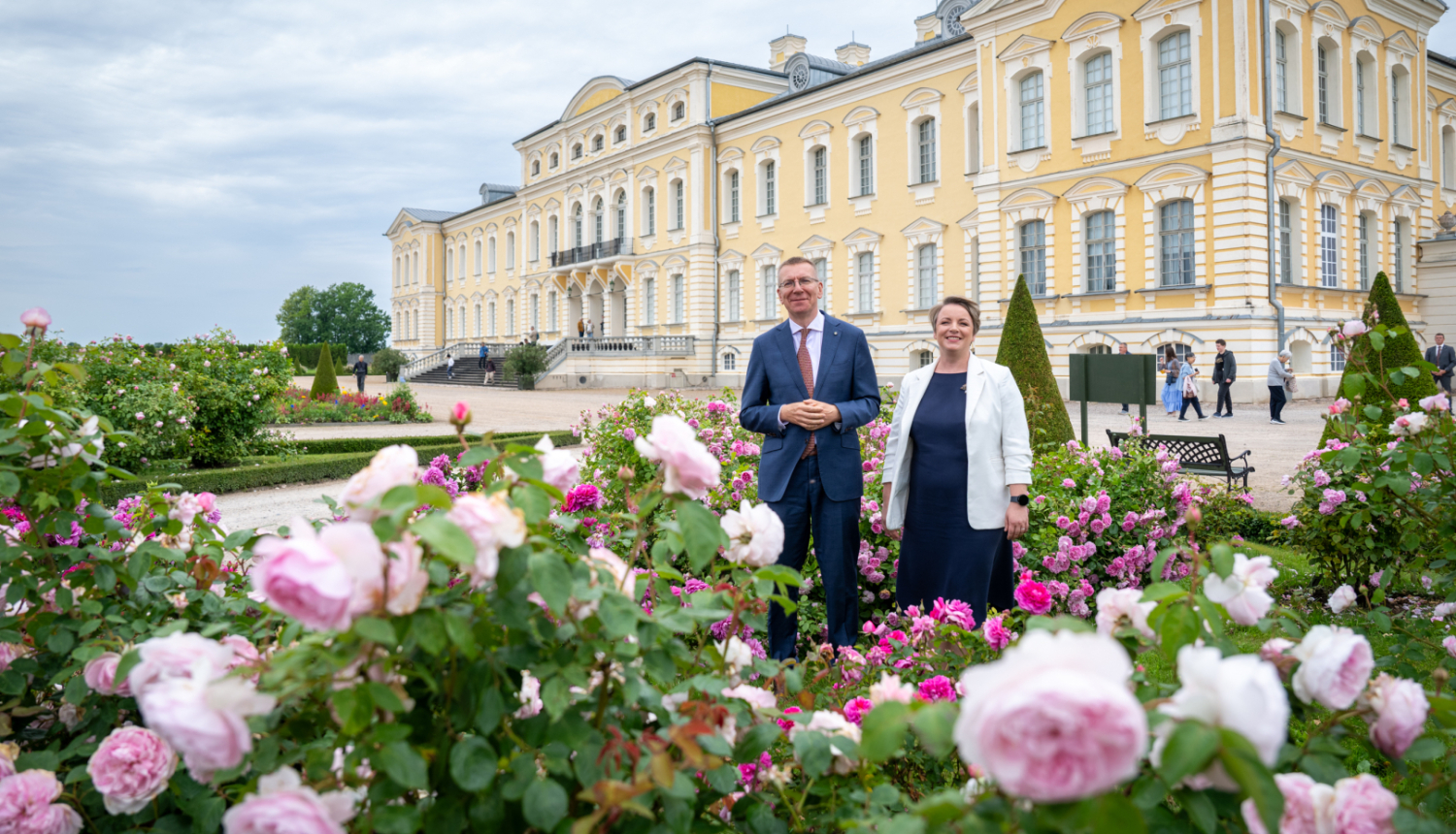 27.jūnijā Valsts prezidents Edgars Rinkēvičs apmeklēja Rundāles pils muzeju.