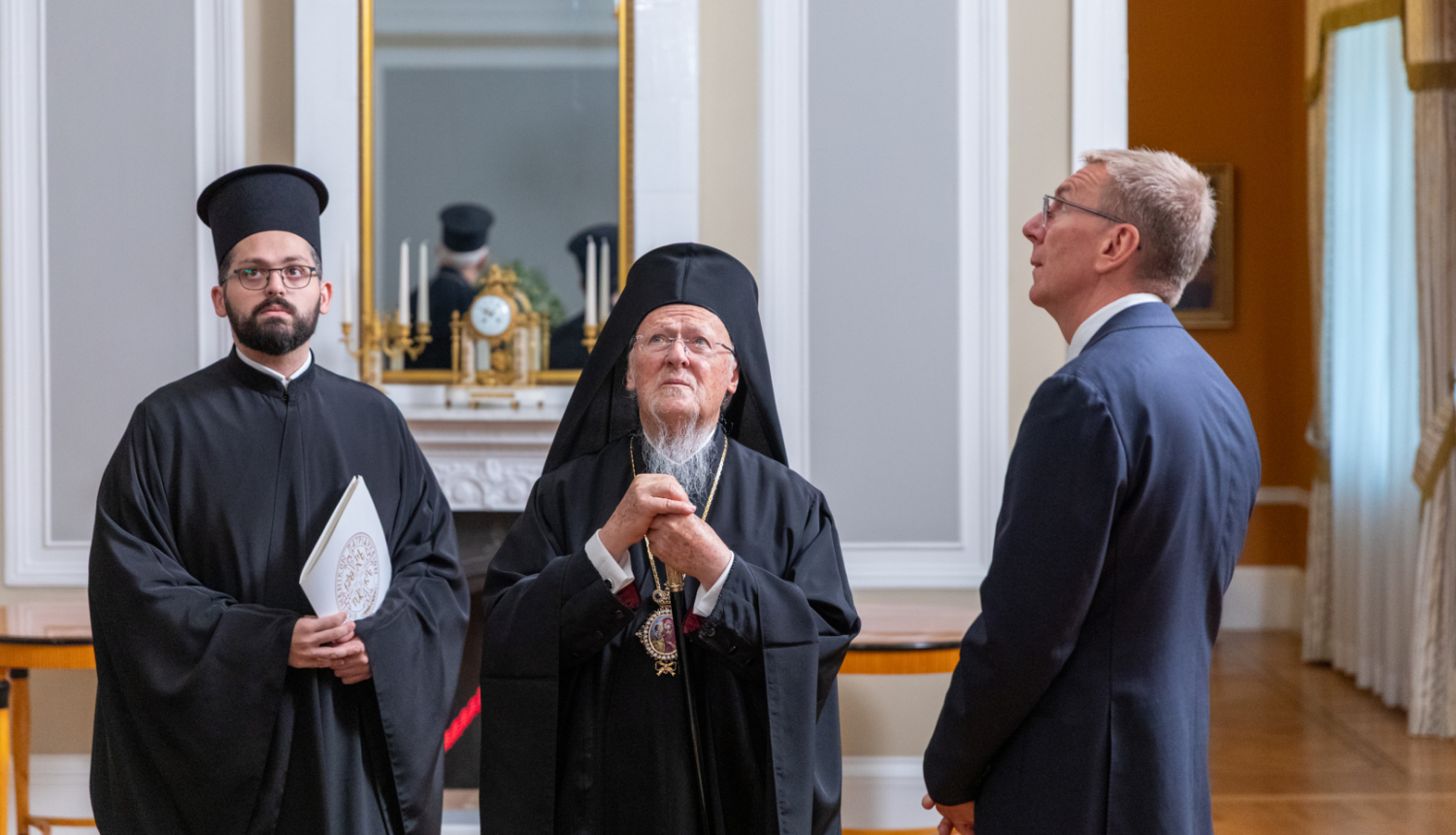 12.09.2025. Valsts prezidenta Edgara Rinkēviča tikšanās ar Konstantinopoles ekumenisko patriarhu Bartolomeju I Rīgas pilī