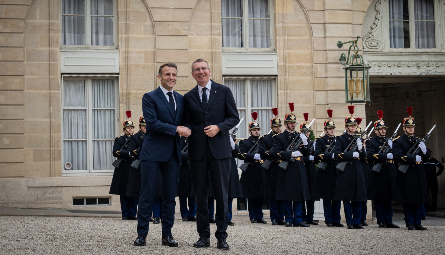 Valsts prezidents Edgars Rinkēvičs Parīzē tiekas ar Francijas prezidentu Emanuelu Makronu