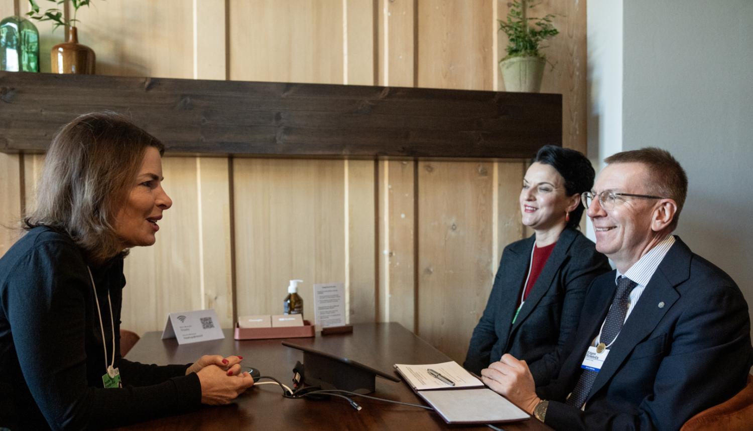 Valsts prezidenta Edgara Rinkēviča tikšanās ar Google viceprezidenti publiskās pārvaldes un rīcībpolitiku jautājumos Eiropā Aneti Kroberi-Rīlu