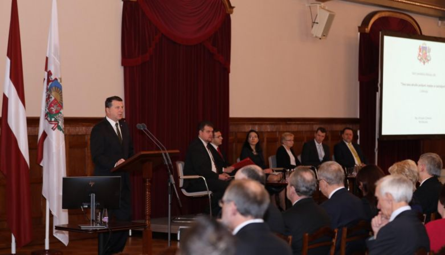 Rīgas pilī notikusi diskusija par Latvijas tiesu varai aktuālajiem jautājumiem