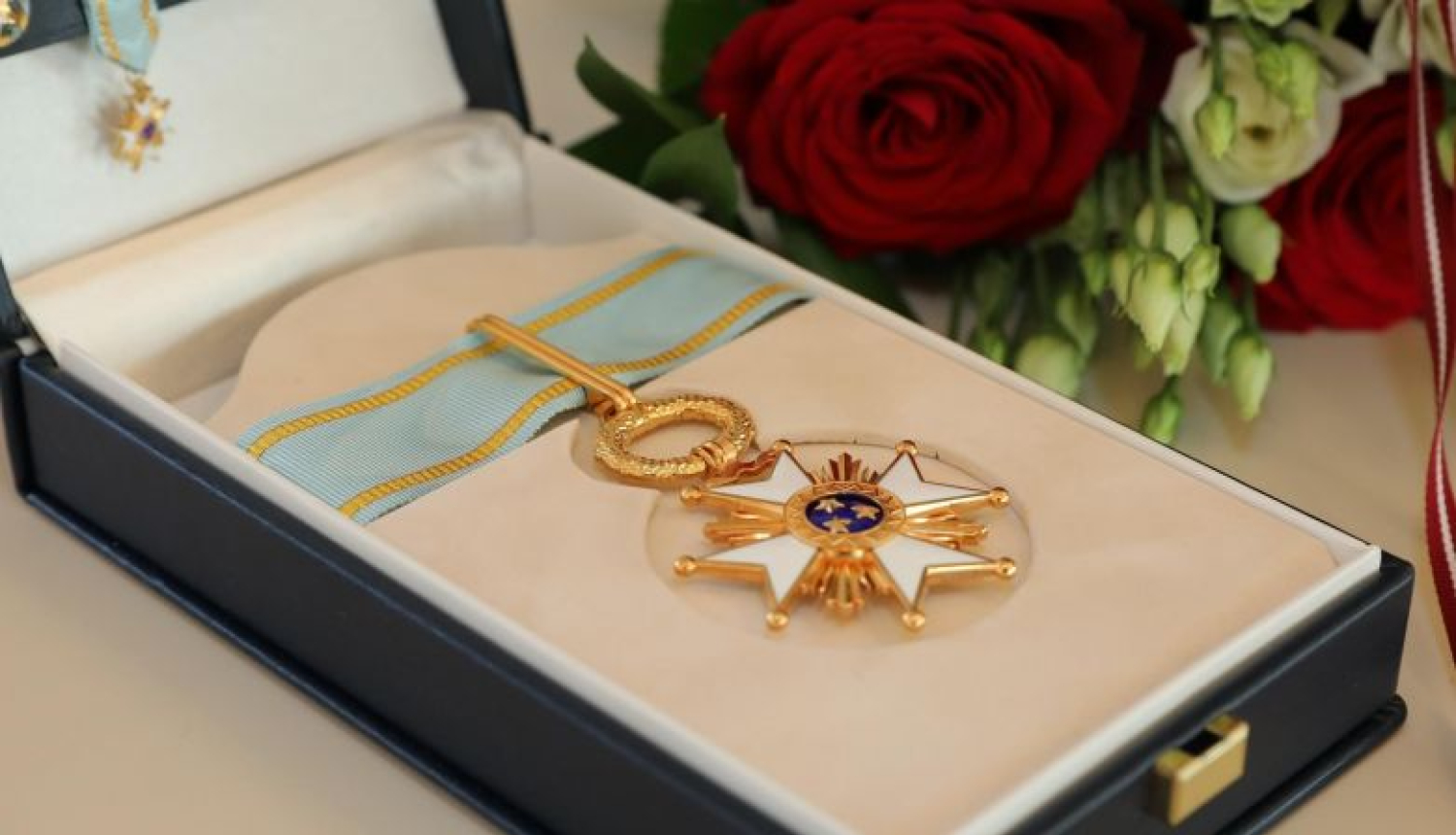 Valsts prezidents pasniedz Triju Zvaigžņu ordeni Somijas ārkārtējam un pilnvarotajam vēstniekam Latvijā