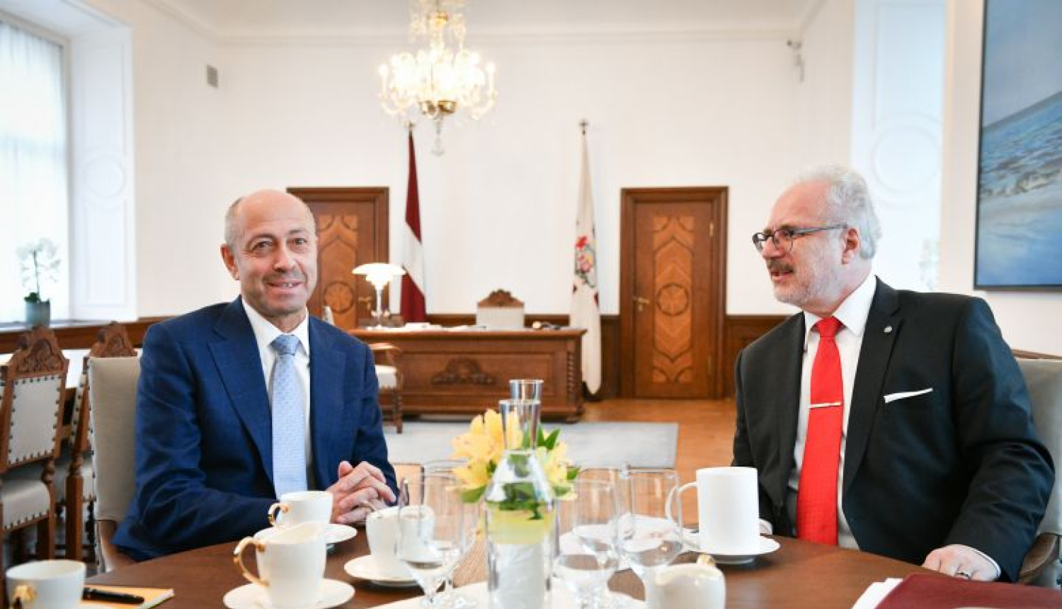 Tikšanās Rīgas pilī: Visu rīdzinieku un Latvijas iedzīvotāju labā ir jānojauc siena starp galvaspilsētu un valsti