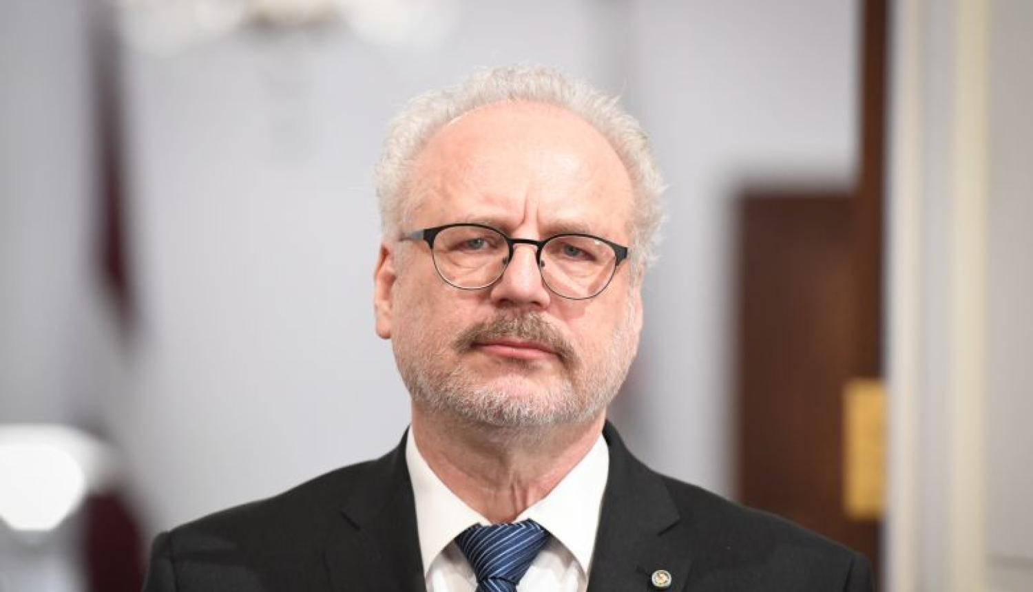 Valsts prezidents un Ministru prezidents: ir jāapstiprina amatā ekonomikas ministrs