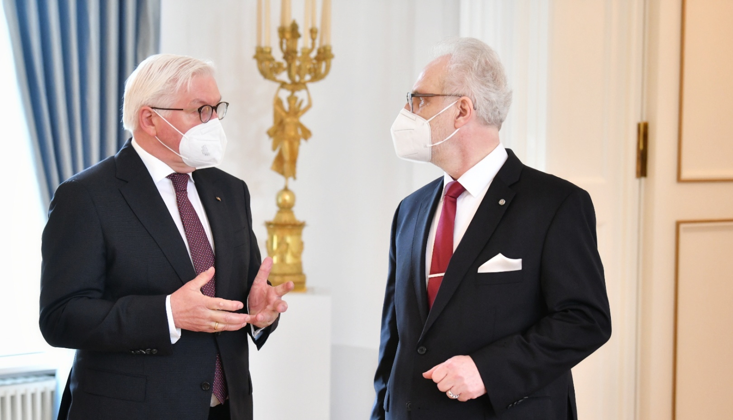 Vācijas prezidents un Latvijas Valsts prezidents sarunājas