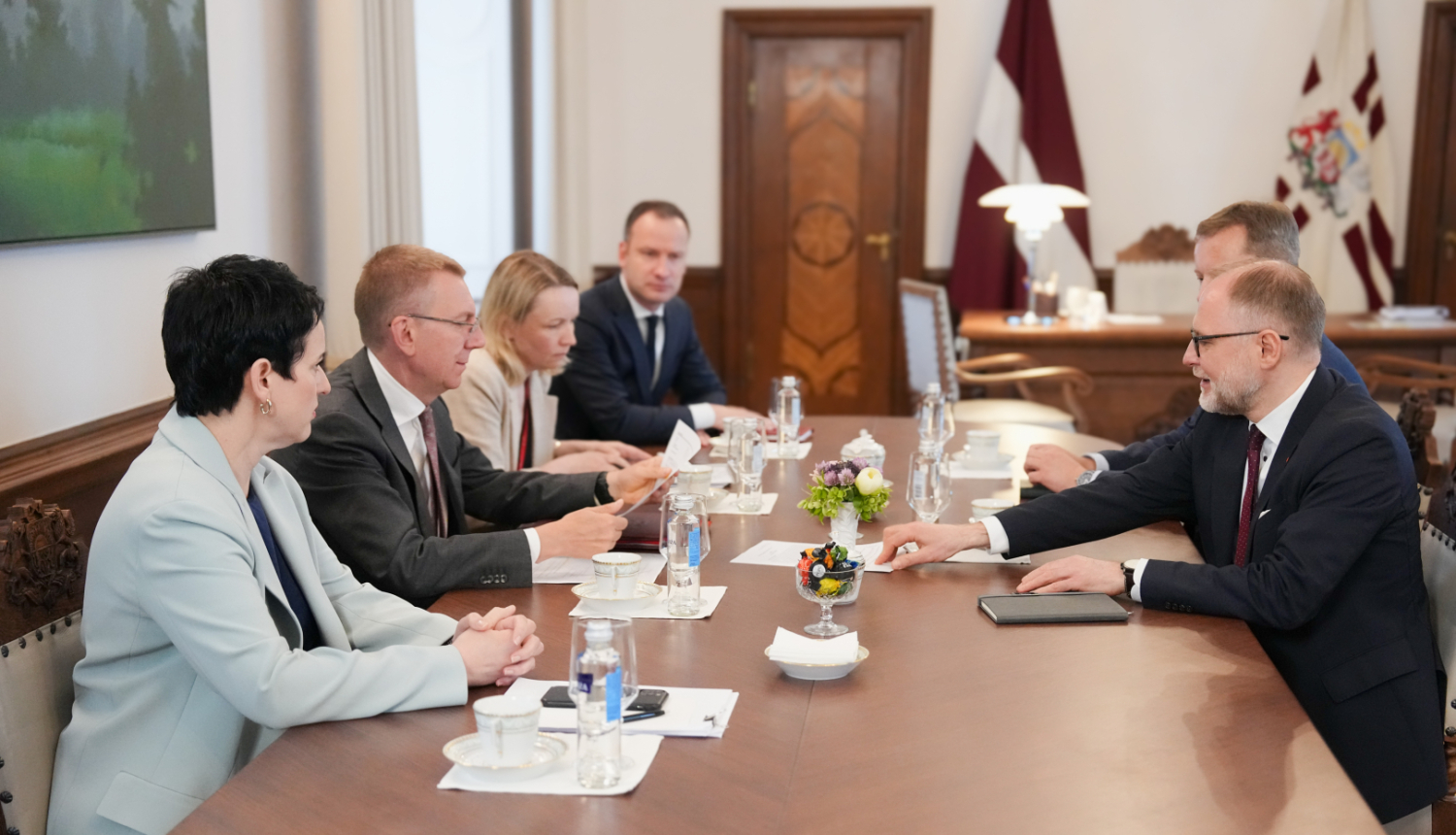 Valsts prezidents: nav jāgaida NATO samits, lai nodrošinātu ieguldījumus Latvijas aizsardzības spējās