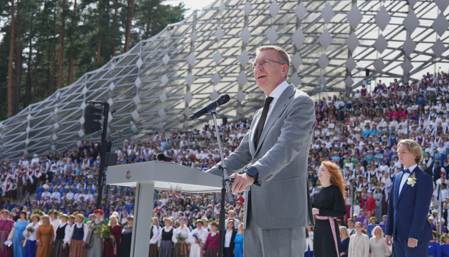 Valsts prezidenta Edgara Rinkēviča uzruna XIII Latvijas Skolu jaunatnes dziesmu un deju svētku noslēguma koncertā