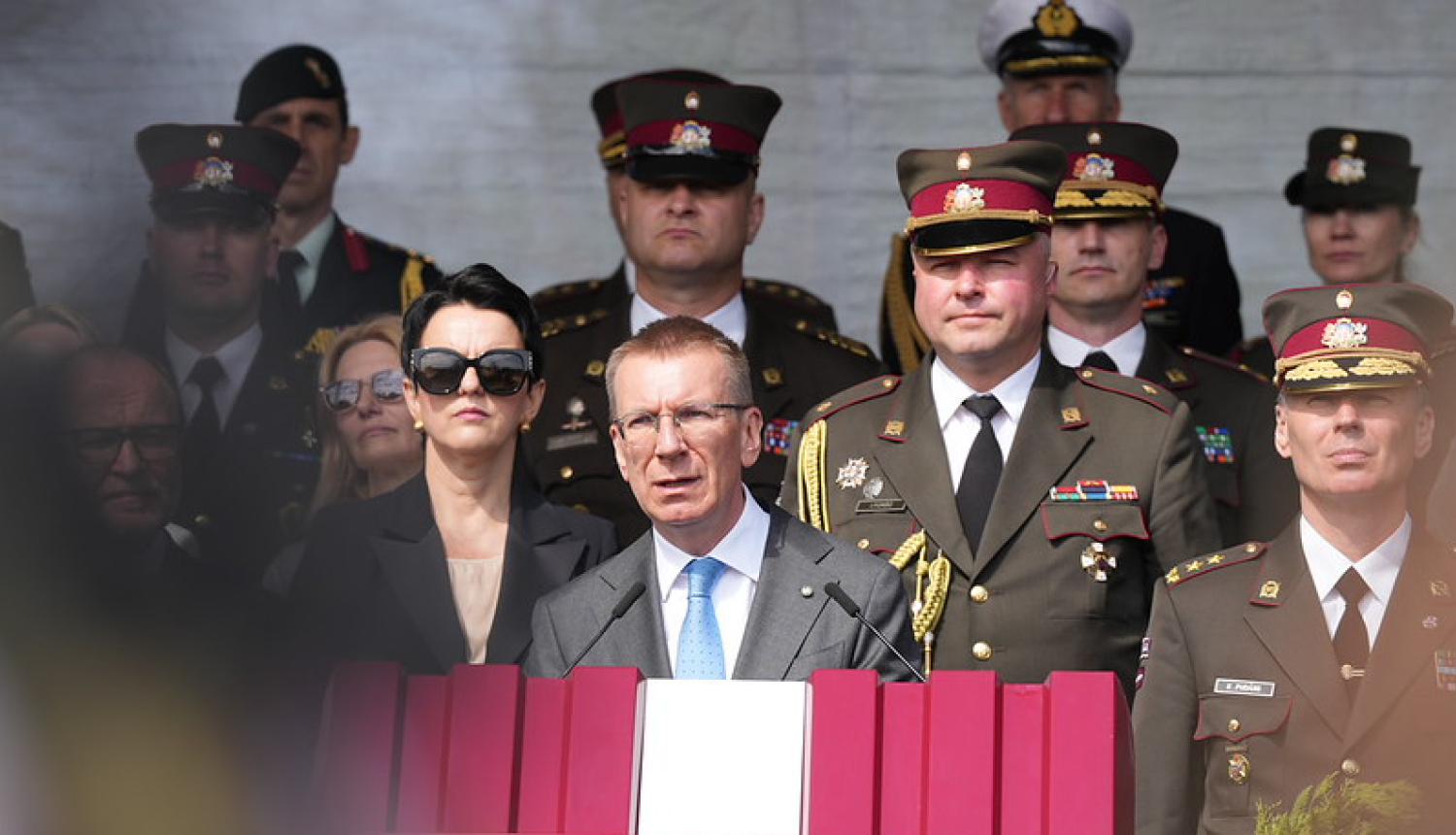 04.05.2026. Valsts prezidents Edgars Rinkēvičs piedalās 4. maija militārajā parādē Aizkrauklē
