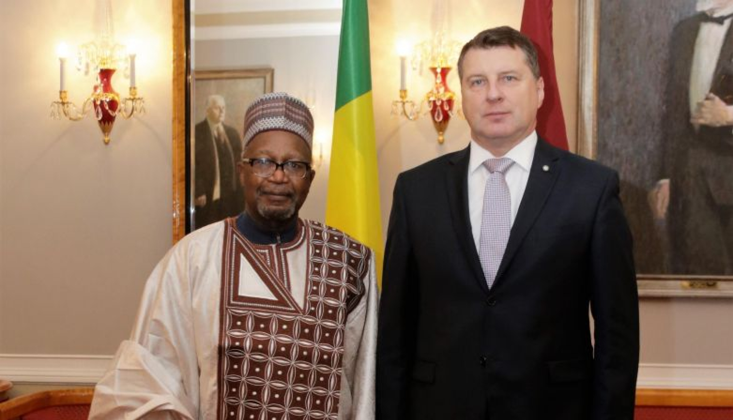 Valsts prezidents akreditē Mali, Tunisijas un Pakistānas vēstniekus