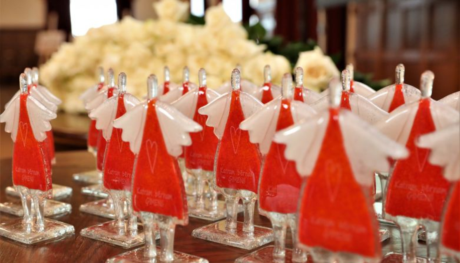 Rīgas pilī sveic SOS Bērnu ciematu atbalstītājus